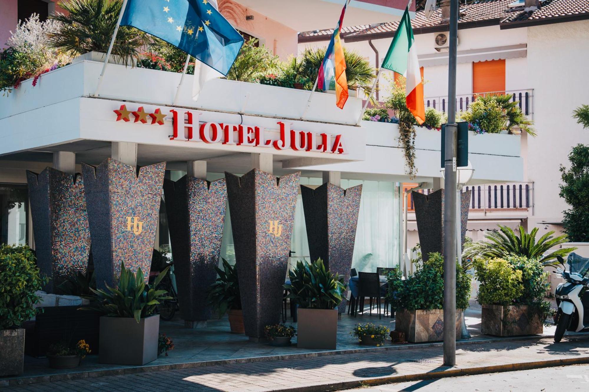 Hotel Julia Llido Degli Estensi